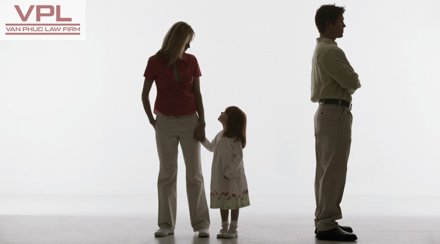 10 kinh nghiệm đáng giá giành quyền nuôi con khi ly hôn