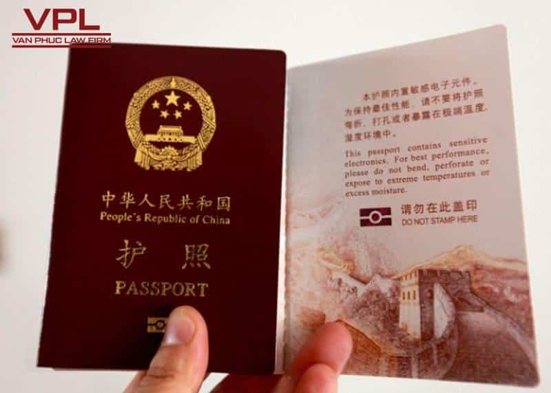 cập nhật hộ chiếu cho nhà đầu tư Trung Quốc 1